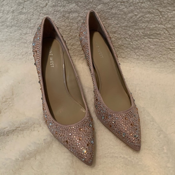 Nine West Shoes - NINE WEST RHINESTONE PUMPS TAN SIZE 8.5. NEW